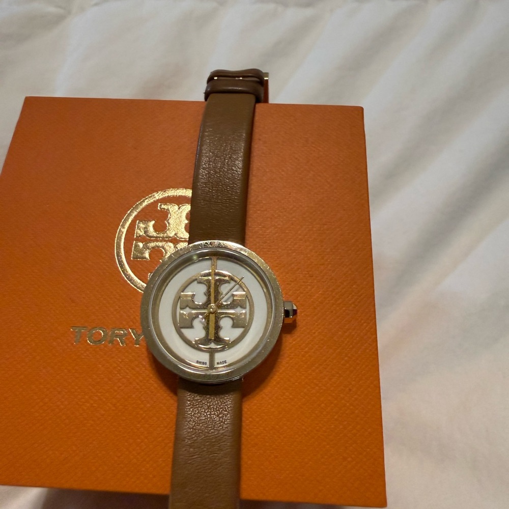 Tory Burch Brown Leather Logo-Accent Women's Watch double wrap band.